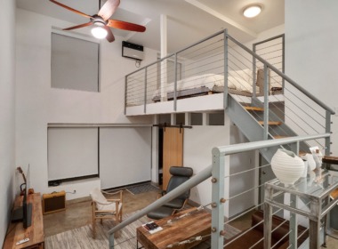 39 Carroll St #1 loft