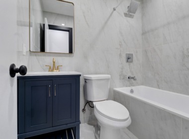 144 Huntington St #1 bath2