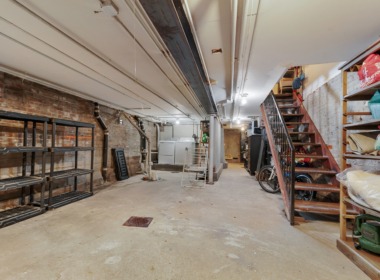 685 Sackett St bsmt stoage
